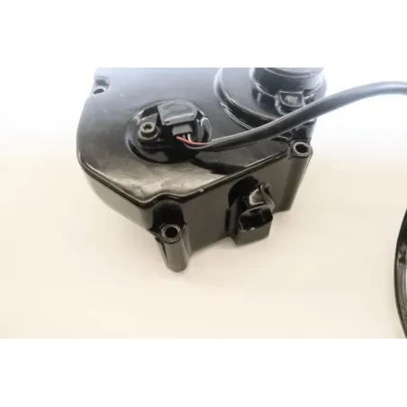 Carter pignon de sortie de boite SUZUKI GSXR 600 1998 - 2000
