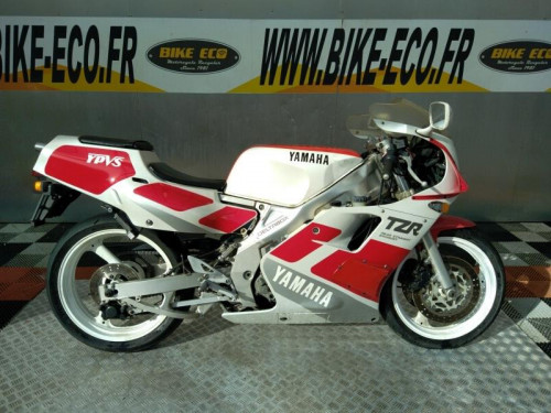 YAMAHA 250 TZR