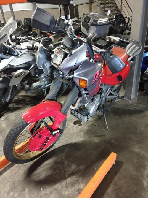 HONDA NX 650
