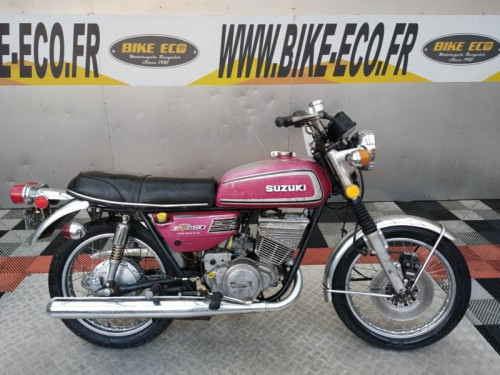 SUZUKI GT 250
