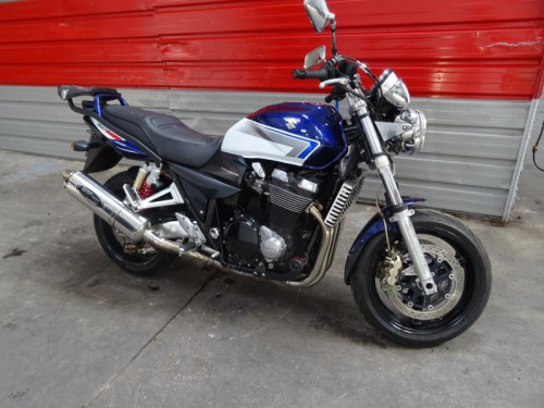 SUZUKI 1400 GSX