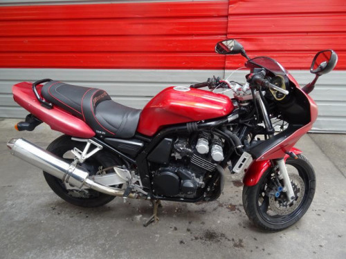 YAMAHA 600 FAZER