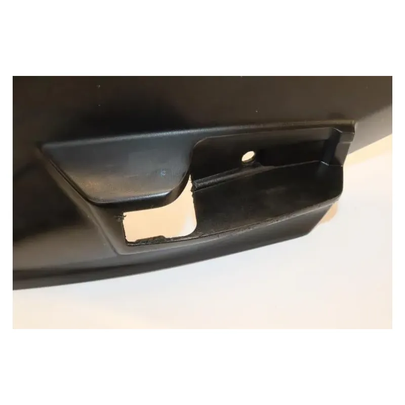 Cache carenage centrale marche pieds plancher PEUGEOT CITYSTAR 50 2011 - 2017