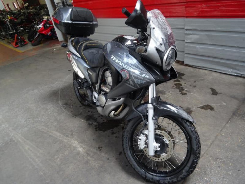 HONDA 700 TRANSALP