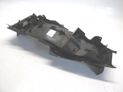 Garde boue arriere YAMAHA FZS 1000 01-03 FAZER