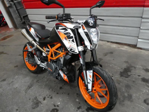 KTM 390 DUKE 390