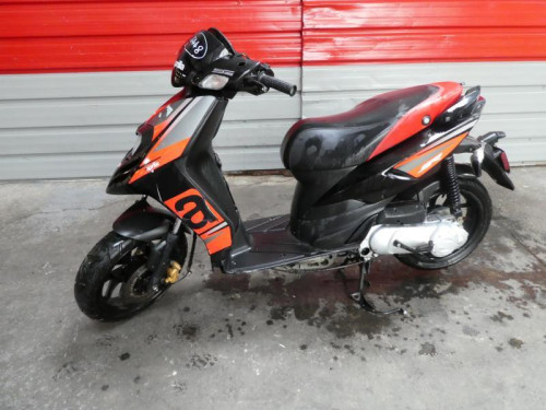 APRILIA 50 SR