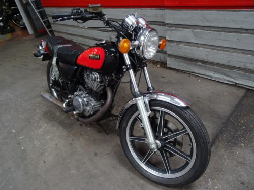 YAMAHA 500 SR