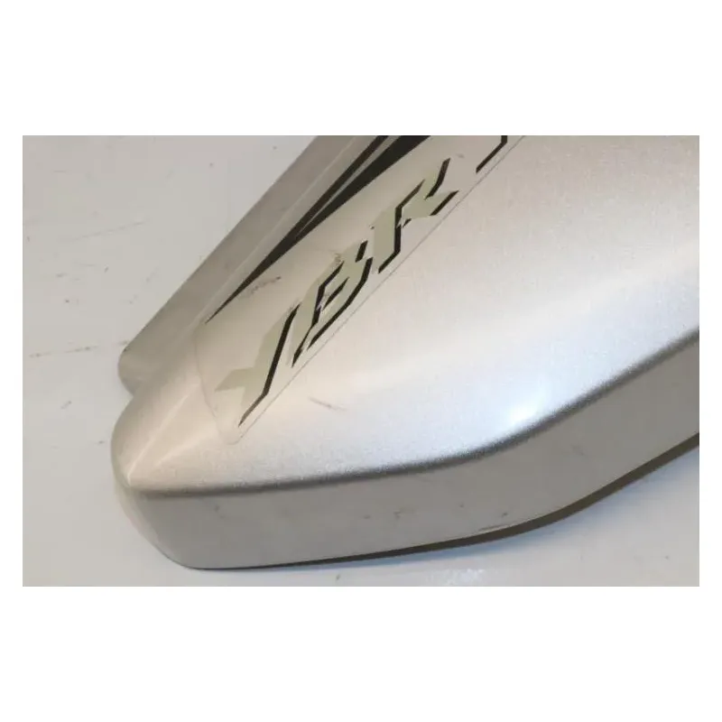 Demi flanc selle droit YAMAHA YBR 125 2007 - 2009