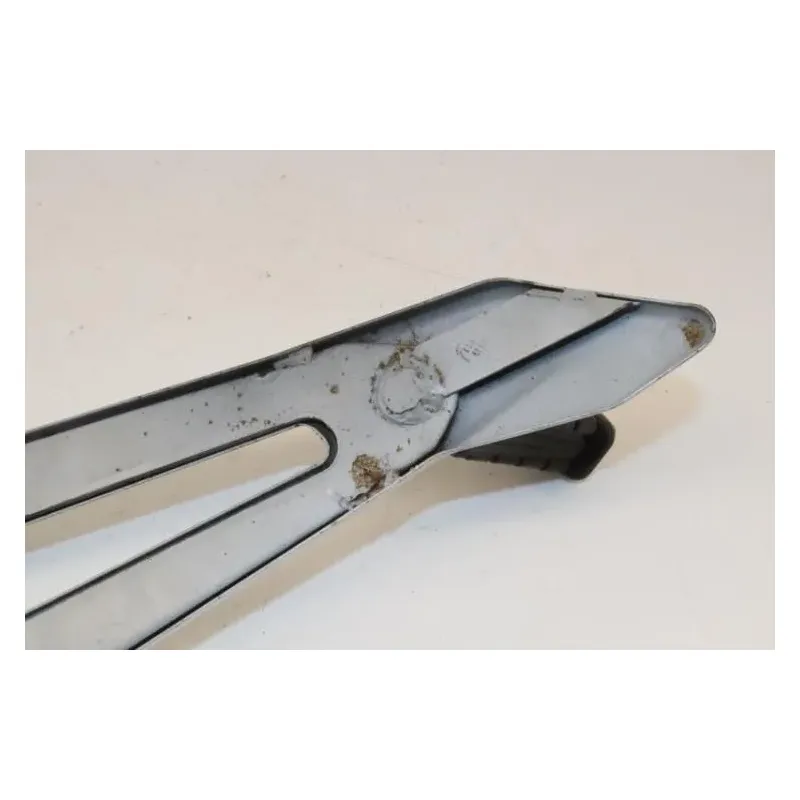 Platine arriere droite YAMAHA YBR 125 2007 - 2009
