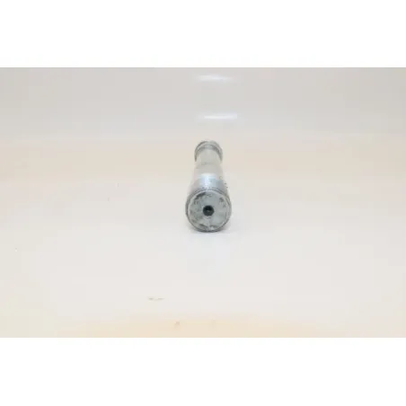 Axe de roue avant KAWASAKI ER6 650 F 2009 - 2011