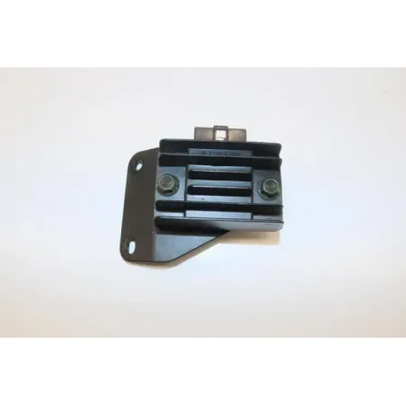 Regulateur charge batterie BENELLI TNT 125 2017 - 2022