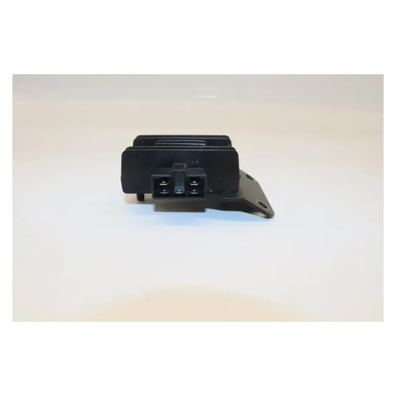 Regulateur charge batterie BENELLI TNT 125 2017 - 2022