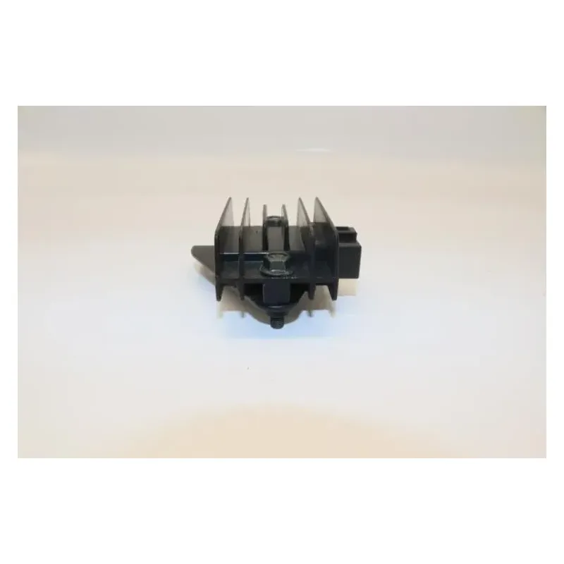 Regulateur charge batterie BENELLI TNT 125 2017 - 2022
