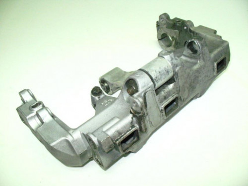 Support moteur HONDA CBR 929 RR 2000-2001 FIREBLADE