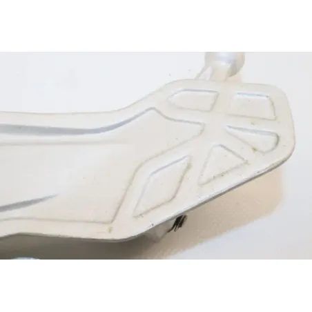 Platine avant droite BENELLI TNT 125 2017 - 2022