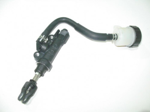Maitre cylindre frein arriere YAMAHA XJ6 N 600 2013 SP