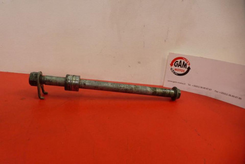 Axe de roue arriere HONDA 600 CBR F 1991 - 1994