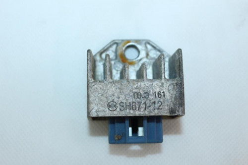 Regulateur charge batterie YAMAHA DT 50 R 08-11