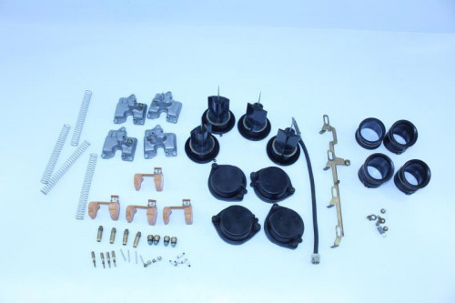 Pieces de carburateur YAMAHA R1 YZF 2000 - 2001