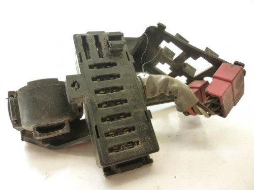 Boite a fusibles HONDA VF C 750 1987-1988