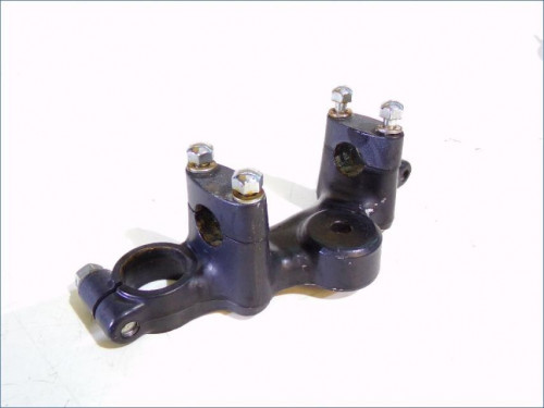 Te de fourche superieur SUZUKI GN 125 1982-1996