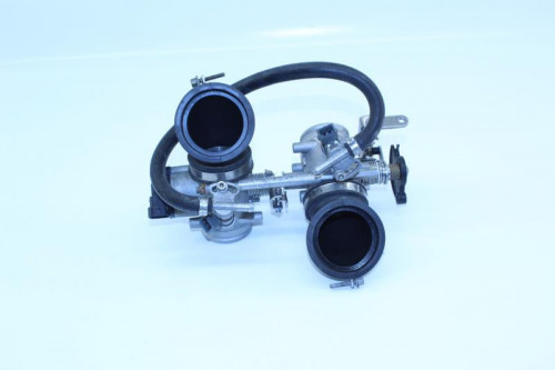 Rampe d'injection DUCATI 695 MONSTER 2006 - 2007