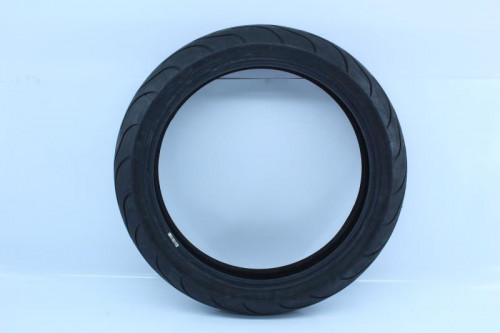 Pneu avant SUZUKI 600 GSXR 2001 - 2003
