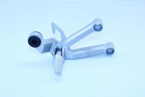 Platine arriere droite SUZUKI 650 SV N 2003 - 2009