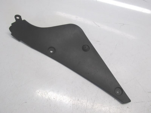 Cache interieur carenage droit TRIUMPH DAYTONA 675 2006-2008