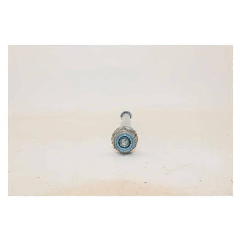 Axe de roue avant SUZUKI GSXF 750 1998 - 2003