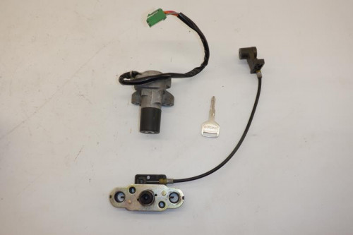Jeu de serrure contacteur a cle SUZUKI 500 GSE 1996 - 2000