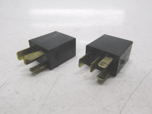 Relais boitier electrique HONDA NPS 50 2004-2010 ZOOMER