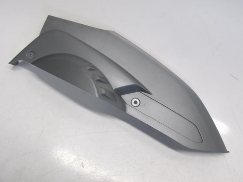 Cache carenage sous selle droit BMW C 600 SPORT 2011-2015 K18