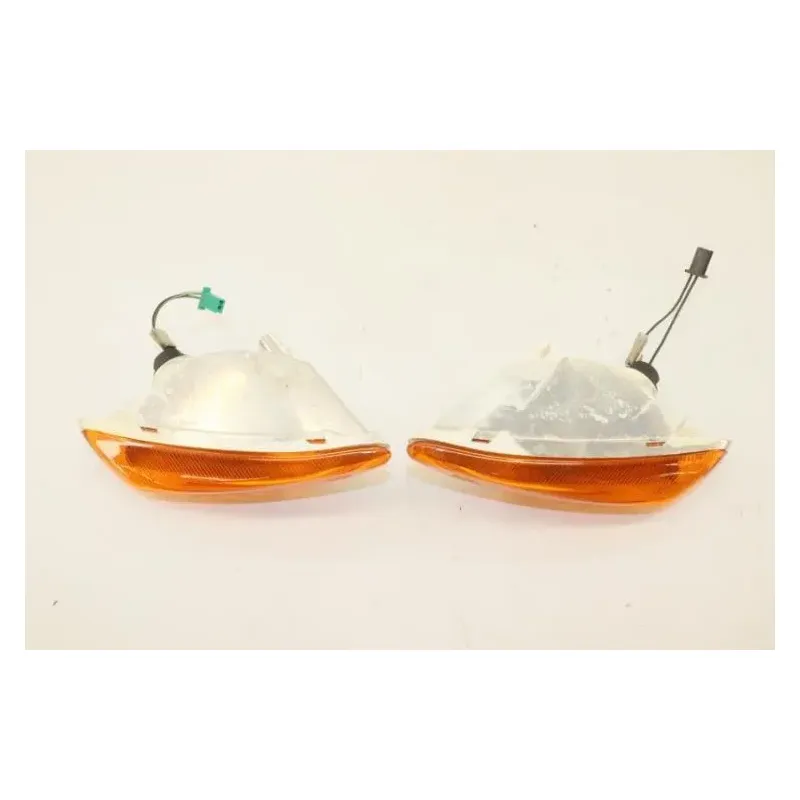 Clignotants avant SUZUKI UH 125 BURGMAN 2002 - 2006