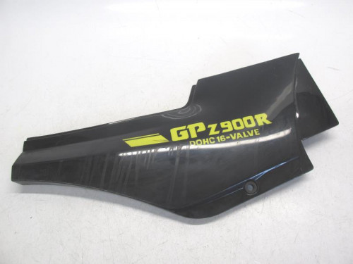 Cache lateral droit KAWASAKI GPZ R 900 1984-1986 NINJA