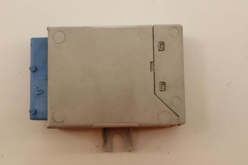 Relais boitier electrique BMW C1 2000 - 2003