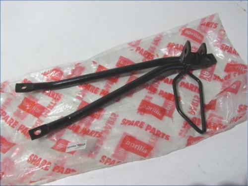 Platine arriere droite APRILIA RS 50 1999-2005