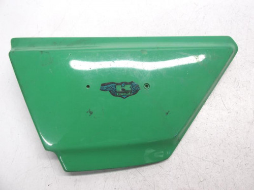 Cache lateral gauche KAWASAKI Z 550 1980-1984