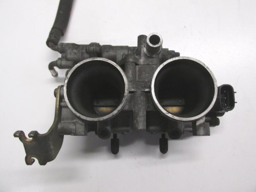 Rampe d'injection YAMAHA XP 500 2005-2007 T-MAX ABS
