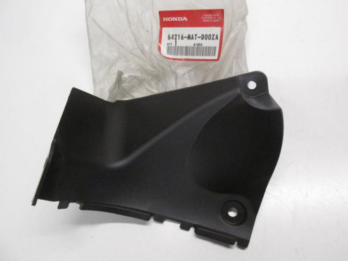 Cache interieur carenage droit HONDA CBR 1100 XX 1999-2007