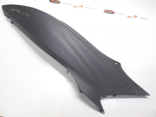 Cache carenage coque arriere droit HONDA PCX 125 2019-2020