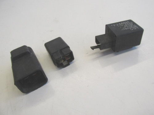 Relais de clignotant KAWASAKI ZX-9 R 900 2000-2001 NINJA