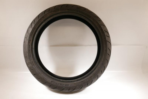 Pneu avant YAMAHA 600 FZ6 2004 - 2006