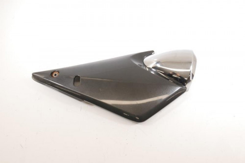 Demi flanc selle droit SUZUKI 600 GSF BANDIT 2000 - 2004