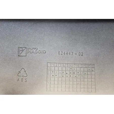 Coque arriere droit PIAGGIO MP3 250 LT 2008 - 2009