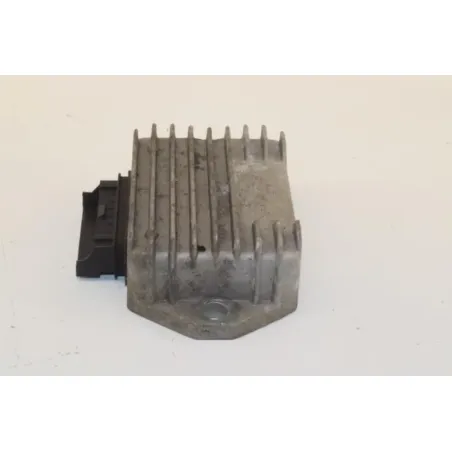 Regulateur charge batterie PIAGGIO TYPHOON 50 2010 - 2017
