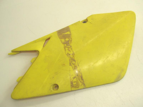Cache lateral droit ecope gauche SUZUKI RM 125 2001-2006