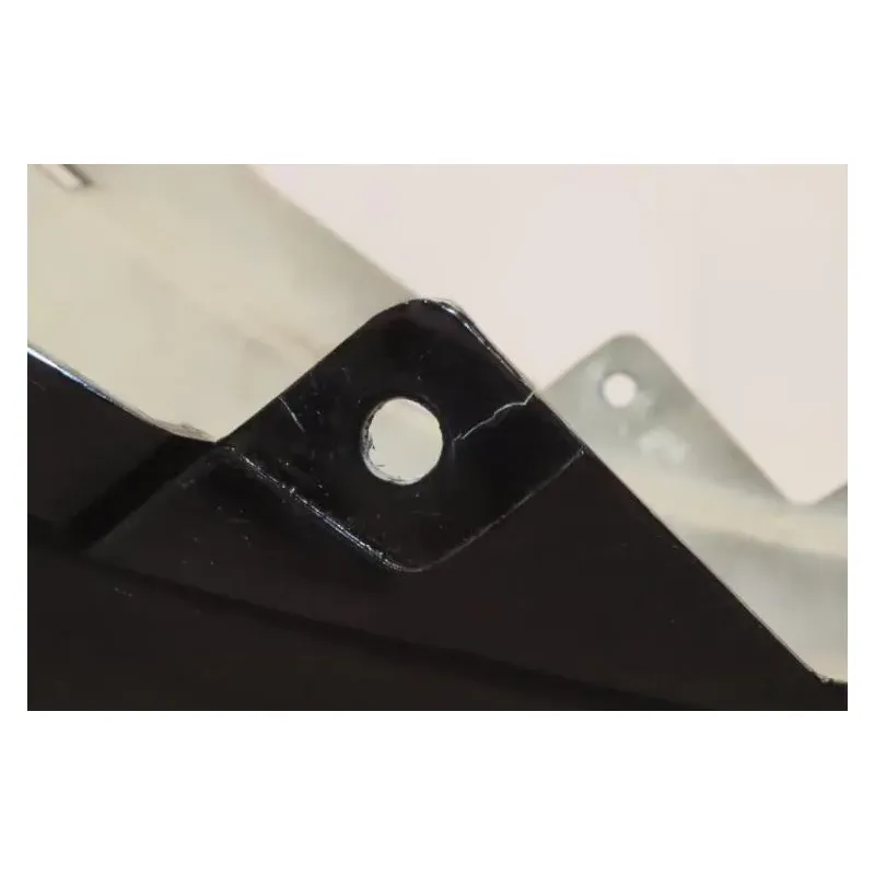 Support de plaque et eclairage UB QT 50 2021 - 2022