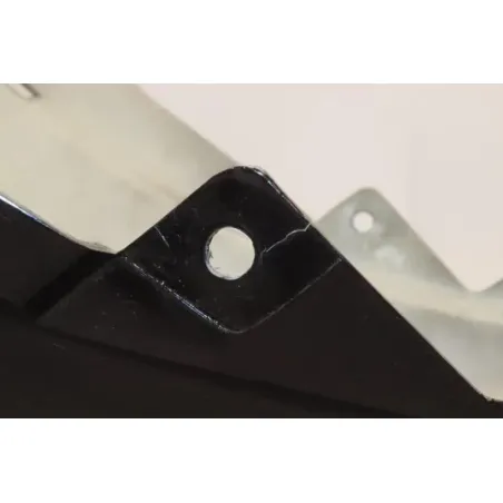 Support de plaque et eclairage UB QT 50 2021 - 2022